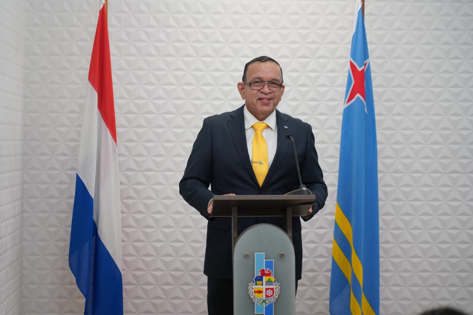 Minister Endy