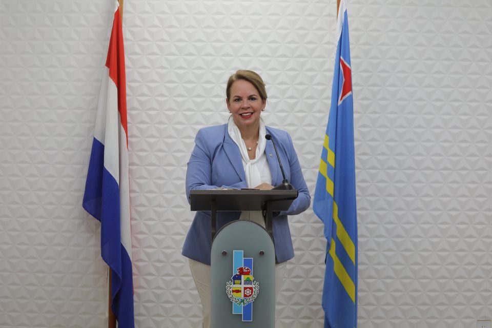 Prome Minister Evelyn Wever Croes 5