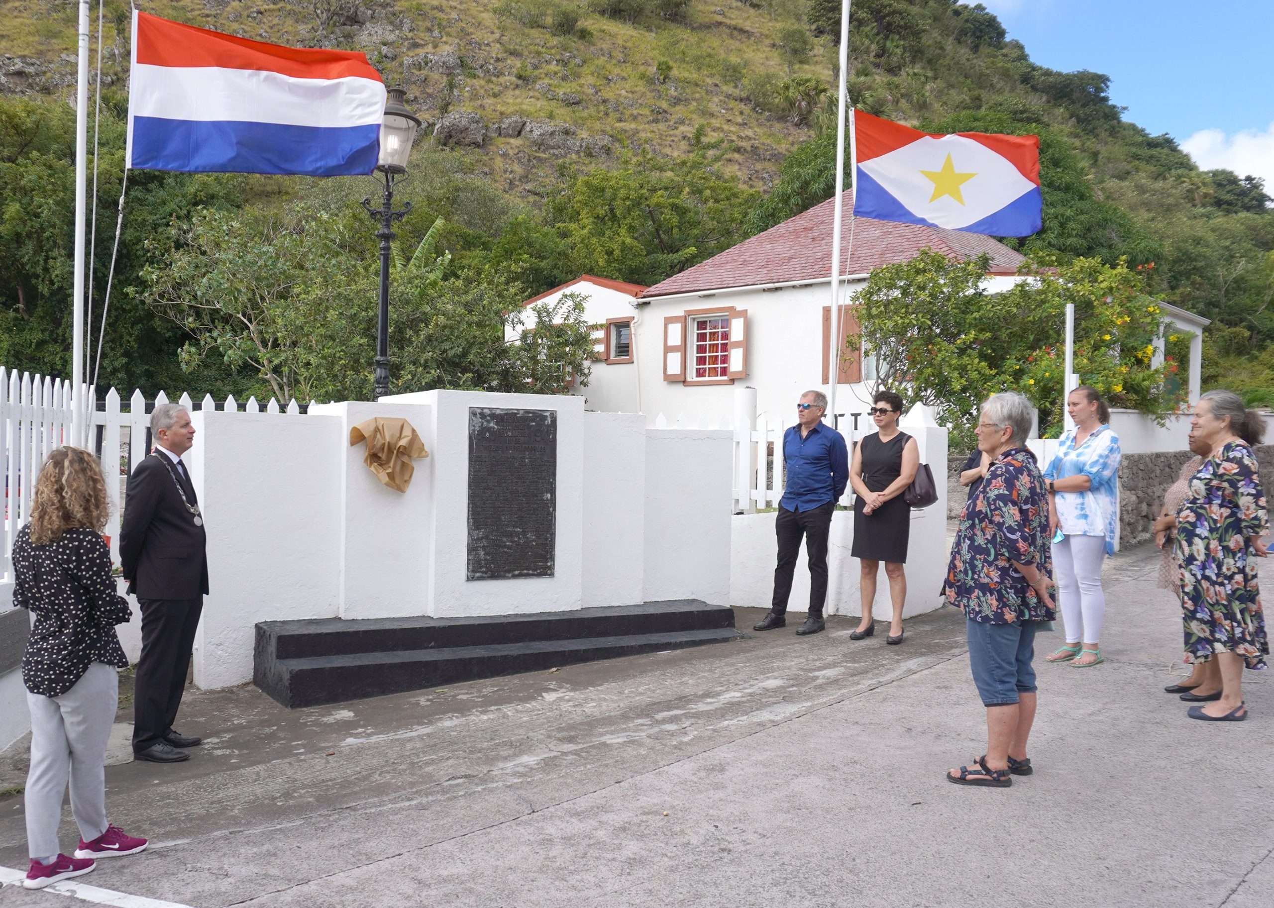 Ceremony At War Monument For Thelma Polak 01 Scaled