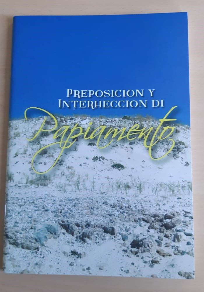 Preposicion Y Interhecion Di Papiamento B9336