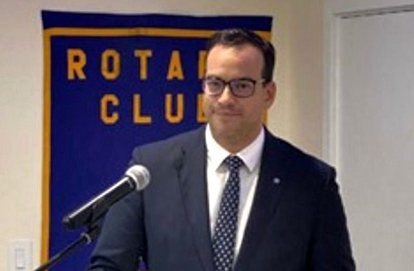 Minister Geofrey Wever Rotary Club Aruba Afta ...