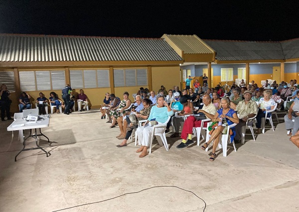 150 Persona A Acudi Na Reunion Di Bario2