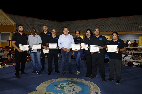 Minister Endy Croes A Presencia E Di 4 Edicion Di Man Double Elimination Mma4