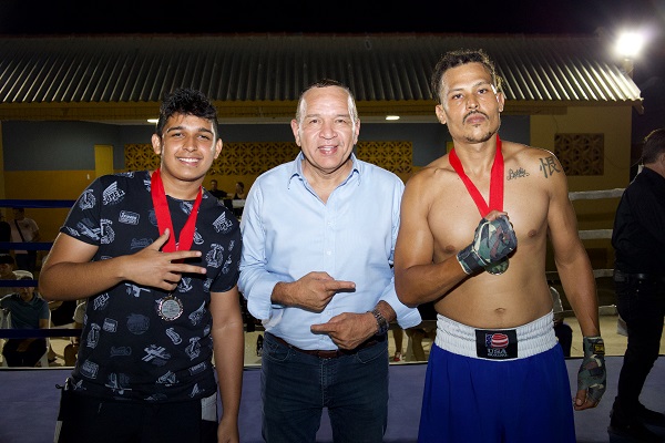 Minister Endy Croes A Presencia E Di 4 Edicion Di Man Double Elimination Mma5