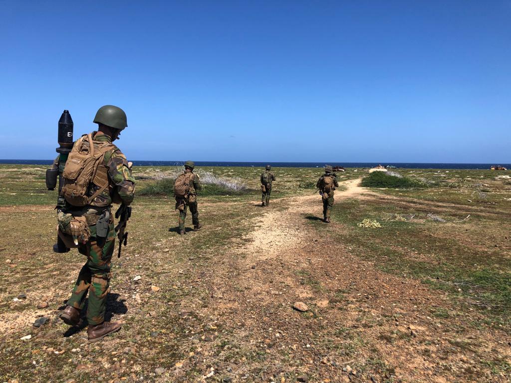 Unidat Di Ehersito Ta Praktika Huntu Ku Militarnan Di Karibe Carmil Na Aruba2