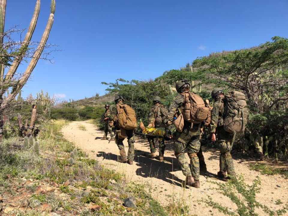 Unidat Di Ehersito Ta Praktika Huntu Ku Militarnan Di Karibe Carmil Na Aruba4