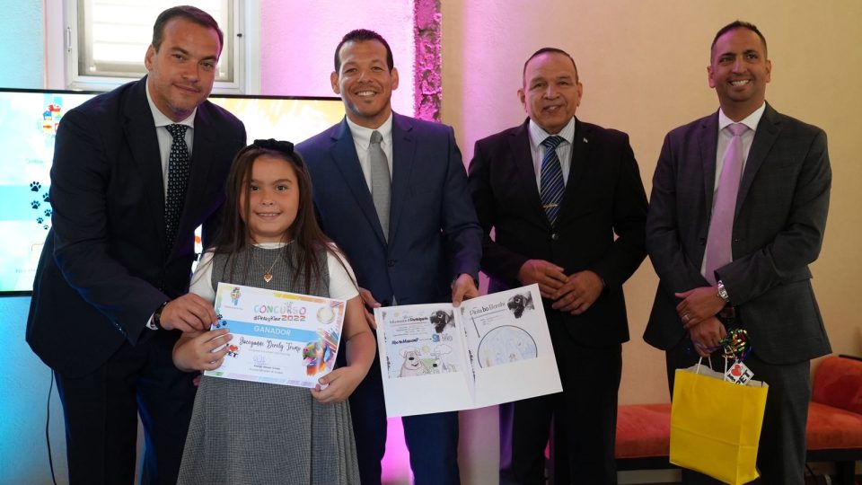 Presente Na Entregamento Di Premio Di E Concurso Di Pinta Y Kleur Ley Di Cacho 20222