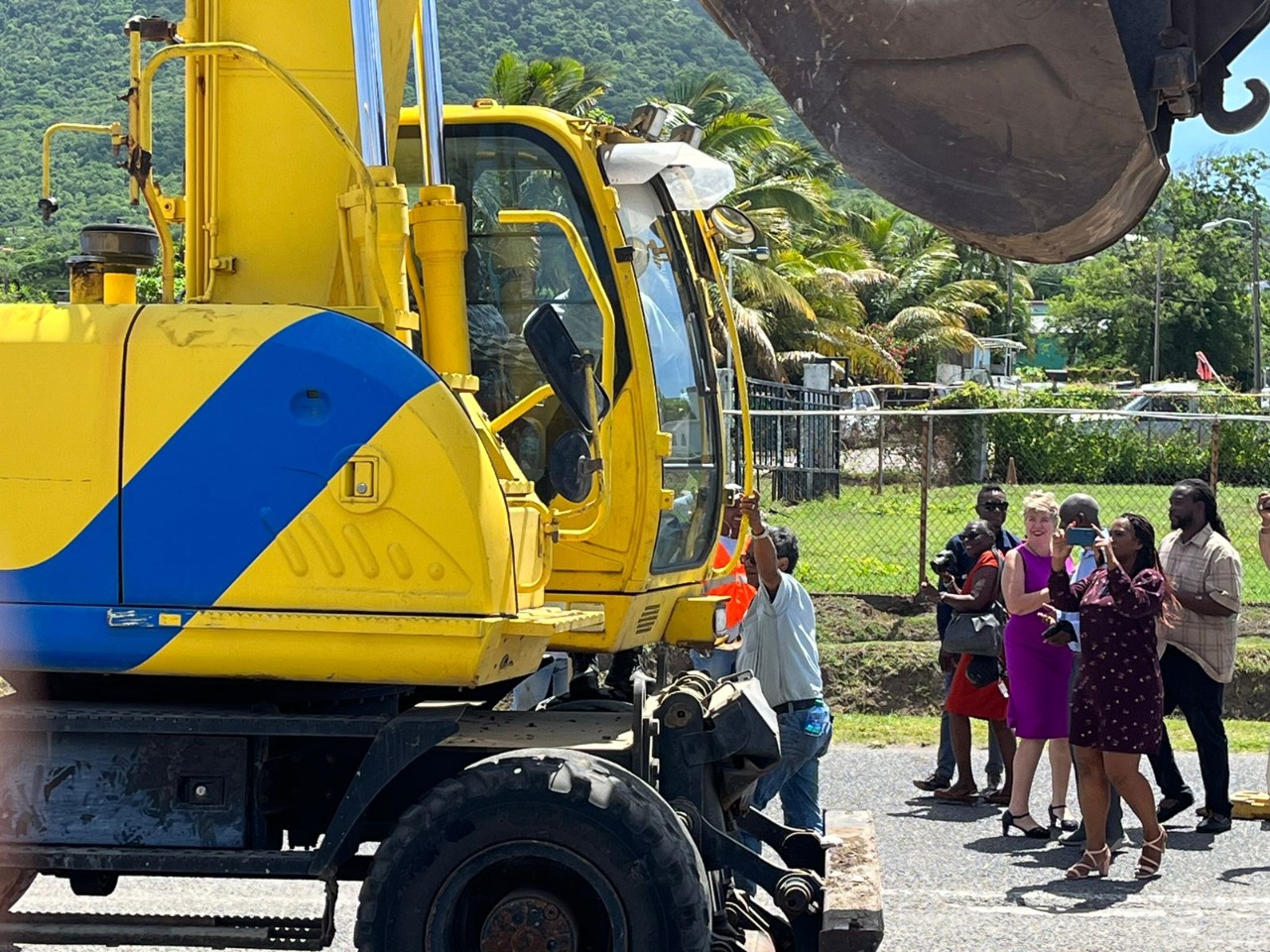 St. Eustatius A Habri E Prome Parti Di Proyecto Di Airport Boulevard 7