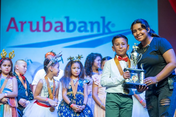 Aruba Bank A Patrocina E Di 10 Edicion Di Kids Youth Christmas Song Festival....