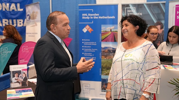 Aruba College Fair 2022 Exitoso Y Bon Bishita Un Biaha Mas........