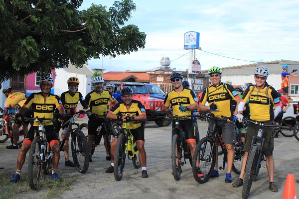 Minister Endy Croes A Participa Den E Cycling Awareness Ride....