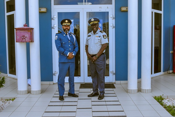 Cuerpo Policial Aruba Tabata Anfitrion Di E College Van Korpschef.