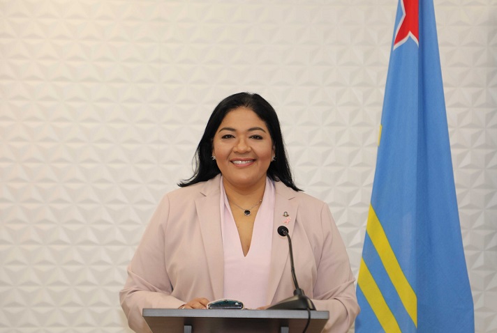 Minister Di Finansas Xiomara Maduro