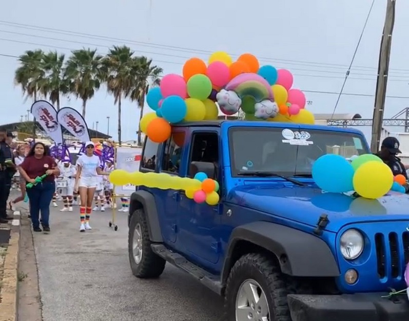 Parada Di Blaas Chikito Pero Cu Hopi Ambiente...