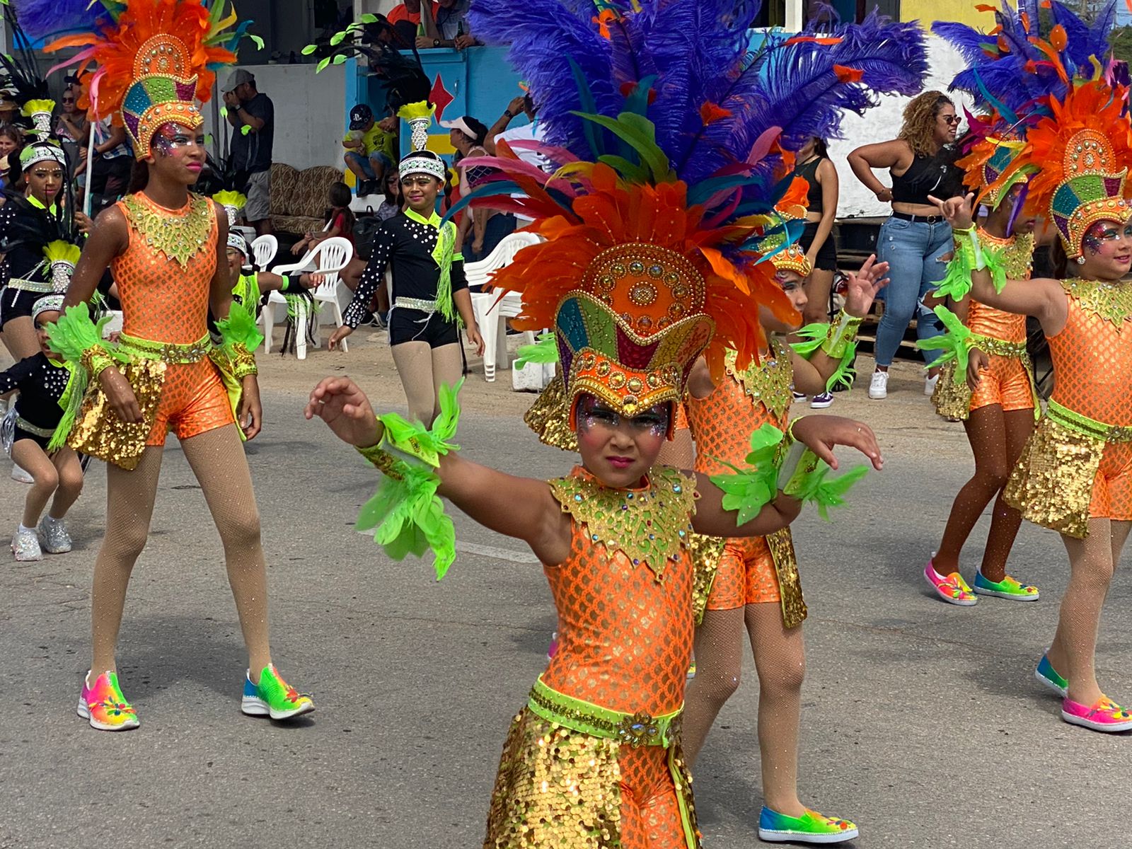 Aruba Cla Prepara Pa Mira Parada Di Mucha Di Playa6