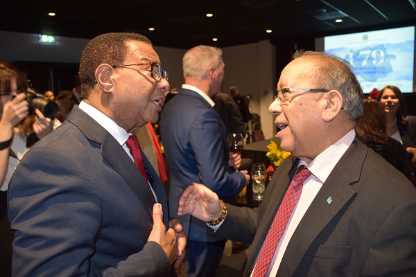 Minister Thijsen A Felicita Republica Dominicano Cu 179 Ana Di Independencia