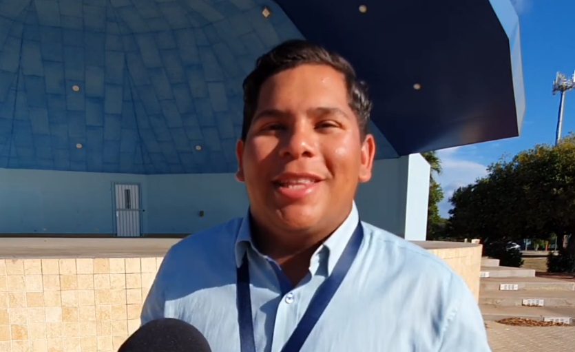 Trekmento Di Lot Pa Festival Un Canto Na Aruba Su Himno Y Bandera