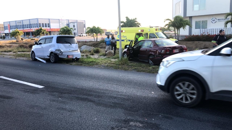 Accidente Na Avenida Nelson O. Oduber.