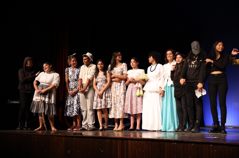 Celebracion Di Dia Mundial Di Teatro Y Entrega Di Premio Nacional..05