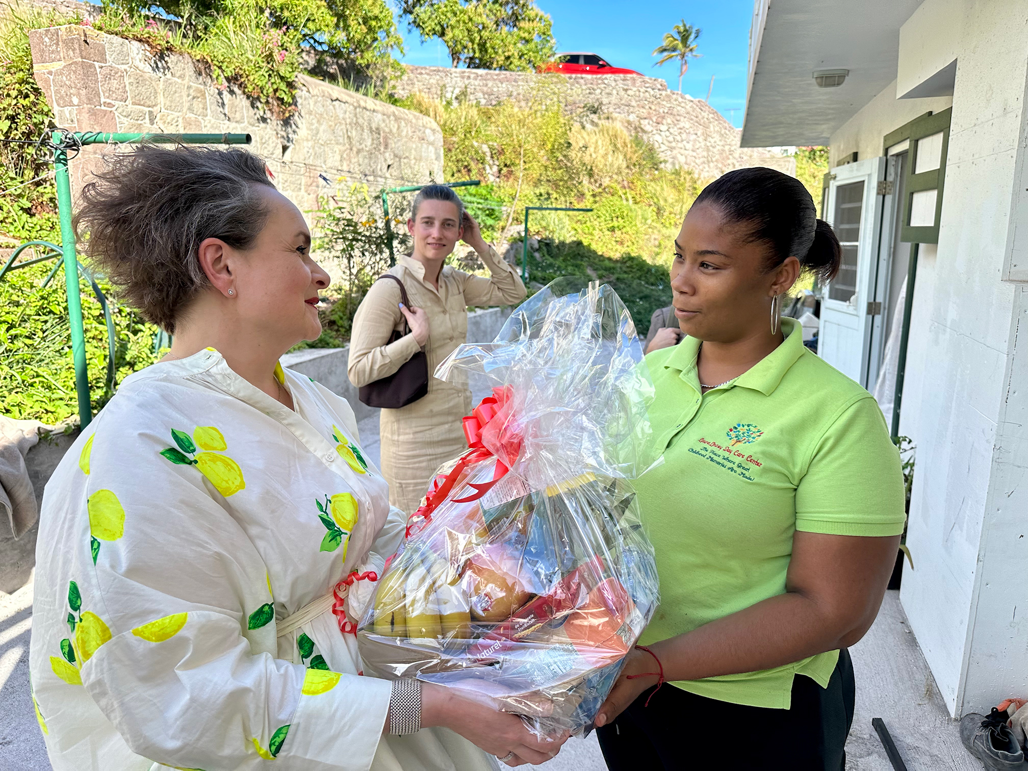 State Secretary At Verionica Smith Fruit Basket