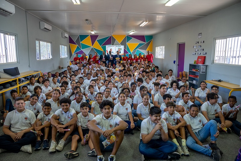 A Bishita Colegio Sagrado Curason Pa Promove Muchanan Saludabel.5