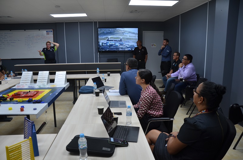 Aeropuerto A Participa Den Tabletop Exercise Hunto Cu Bra.3