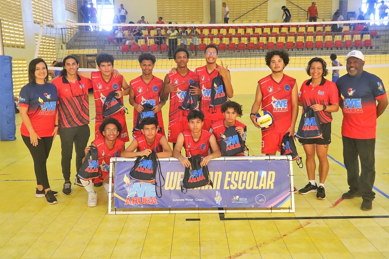 Minister Endy Croes Ta Felicita Colegio Nigel Matthew Cu A Titula Campeon Di Volleyball C Mucha Homber