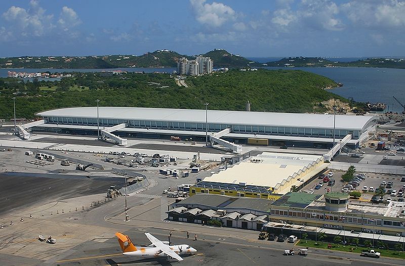 E Aeropuerto Internacional Princess Juliana