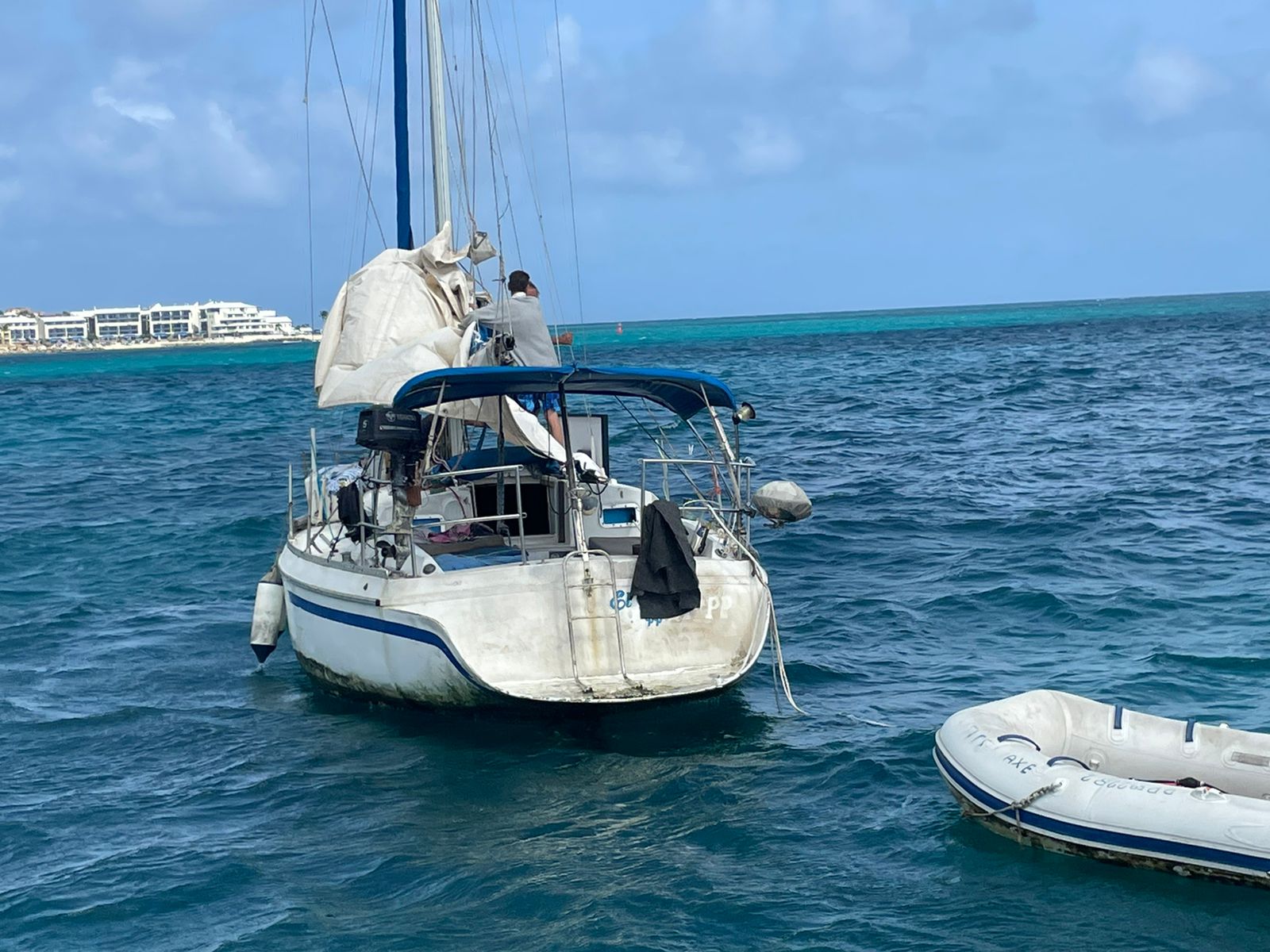 Coast Guards Assisted A Sailing Vessel At St. Maarten 1