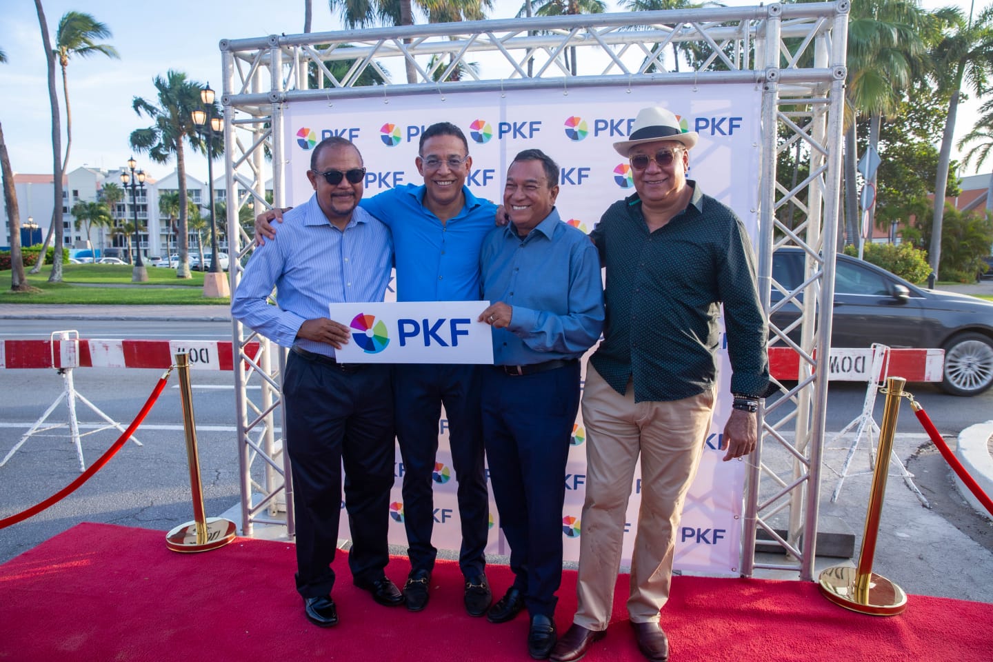 Edsel Lopez Y Herbert Van Elferen A Lansa Pfk Aruba.5