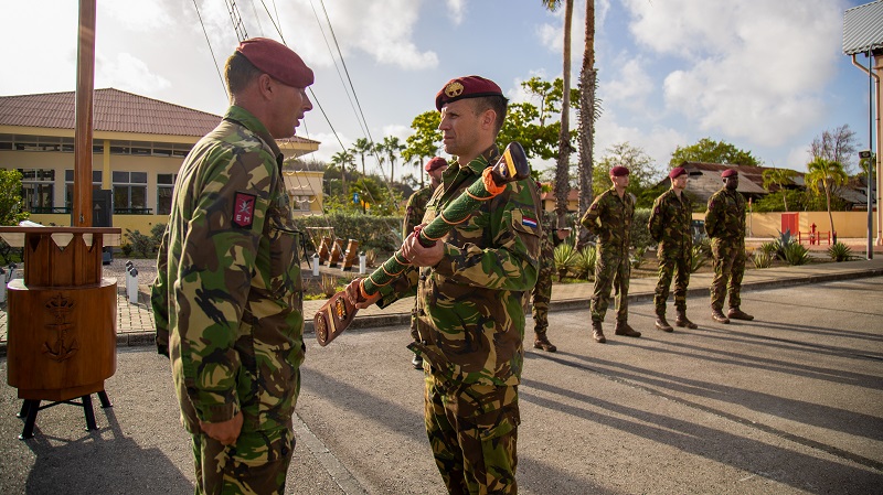 ‘Compagnie In De West Di Defensa Den Region Karibe Hulandes Tin Su Rotashon