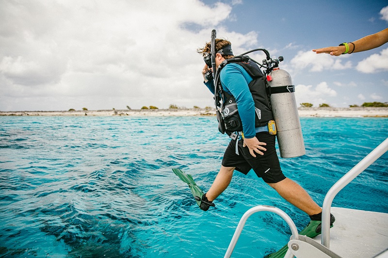 Boneiru Ta Organisa E Prome Edishon Di Dive Week – Siman Di Buseo Den Kolaborashon Ku Padi I Buddy Dive