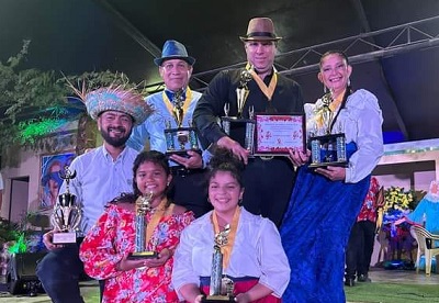 Mario Kelly Antonieta Ras Booi Y Hubert Ras Ganadornan Di Festival Dedica Na Mama Di Cultura