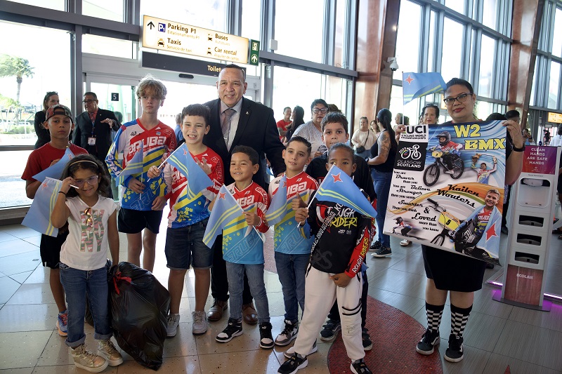 Minister Endy Croes Ta Felicita Nos Ciclista Kailen Wouters Cu A Keda Na Di Dos Luga Den Bmx World Championship Na Schotland.5