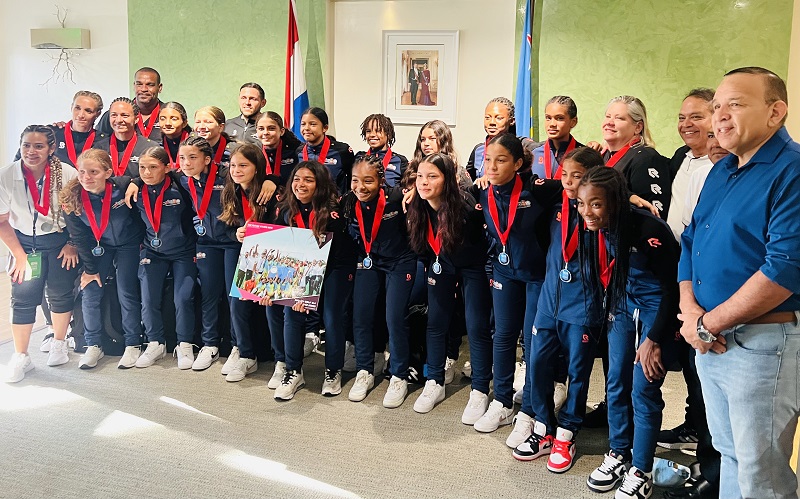 Seleccion Di Futbol Femenino U 14 A Titula Sub Campeon Den Cfu Challenge Series 2023 Na Antigua.3