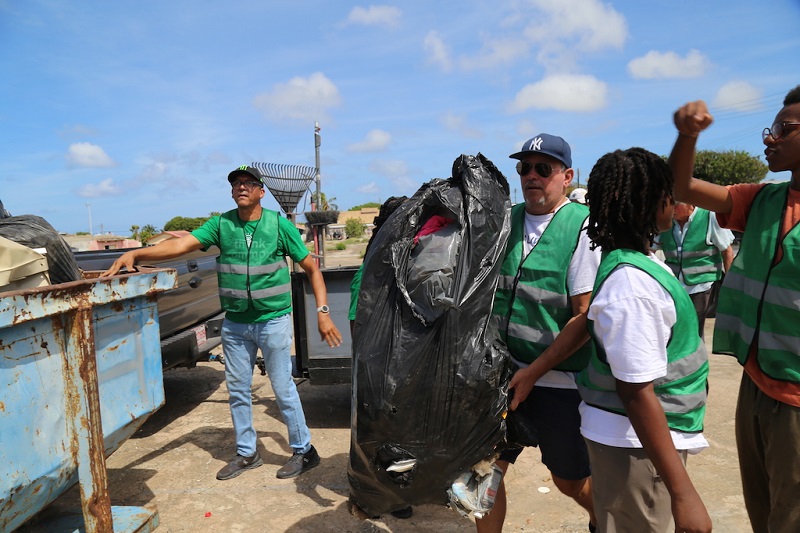 Accion Di Avp Den Dakota A Laga E Bario Limpi Y Lanta Gobierno Foi Sono.7