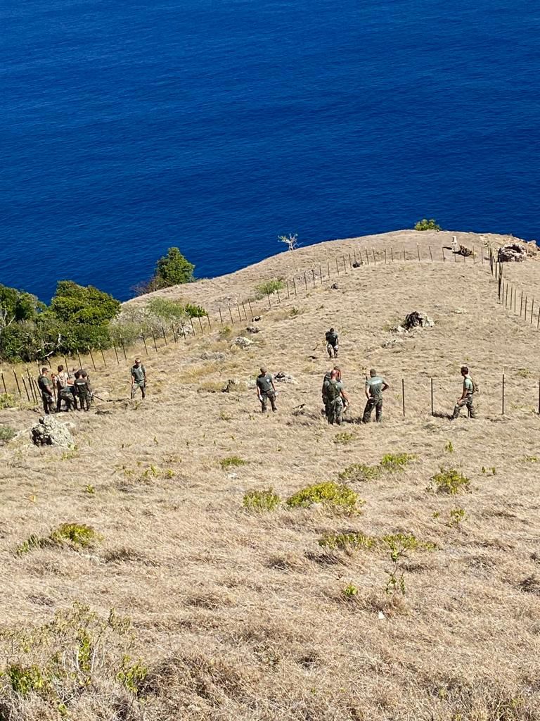 Dutch Marines Visit Saba 1