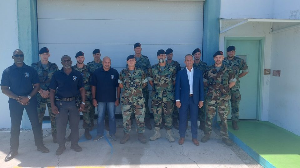 Eng Dutch Marines Visit The Point Blanche Prison And House Of Detention