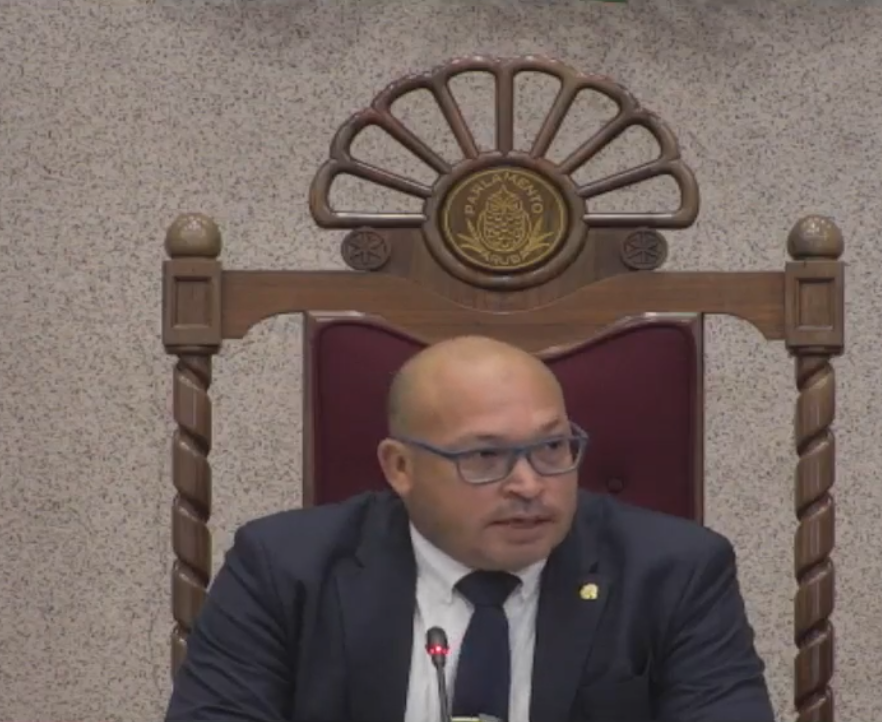 Pap A Reeligi Presidente Y Vice Presidente Di Parlamento Di Aruba 1