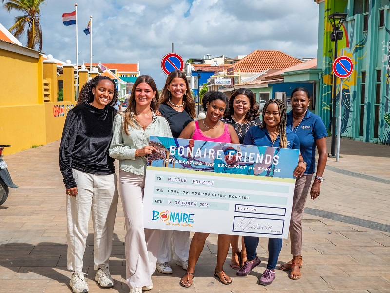 E Programa Di ‘Bonaire Friends Ta Honra Personanan Ku Ta Kontribui Na Turismo Na Nos Isla