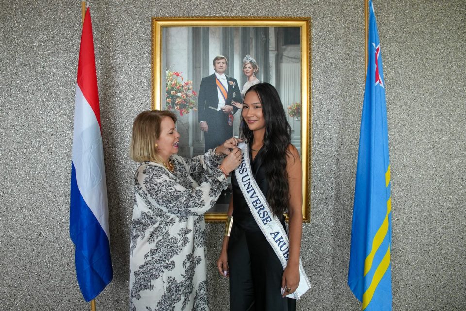 Miss Universe Aruba2