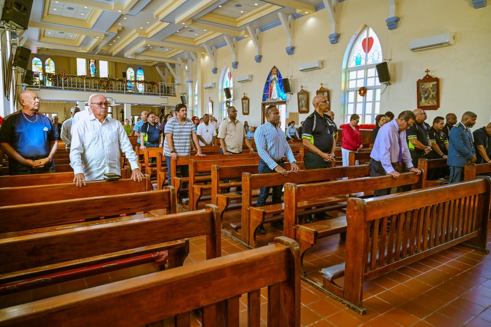 Kpa A Organisa Santo Sacrificio Pa Ricibi Bendicion Sanacion Y Gradicimento3