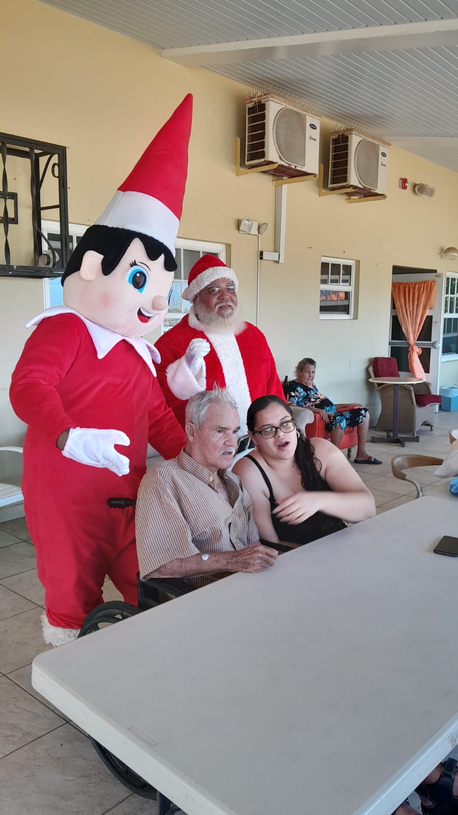 Santa Claus Pa Nos Grandinan 01