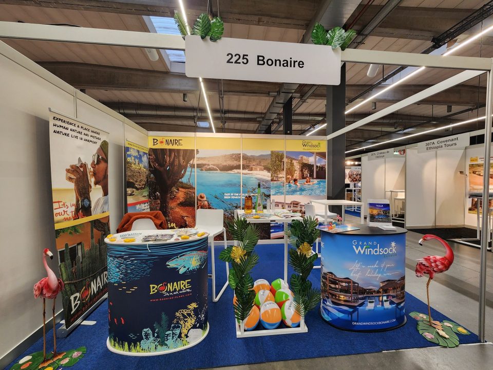 Boneiru Presente Na Vakantie Expo Na Antwerpen