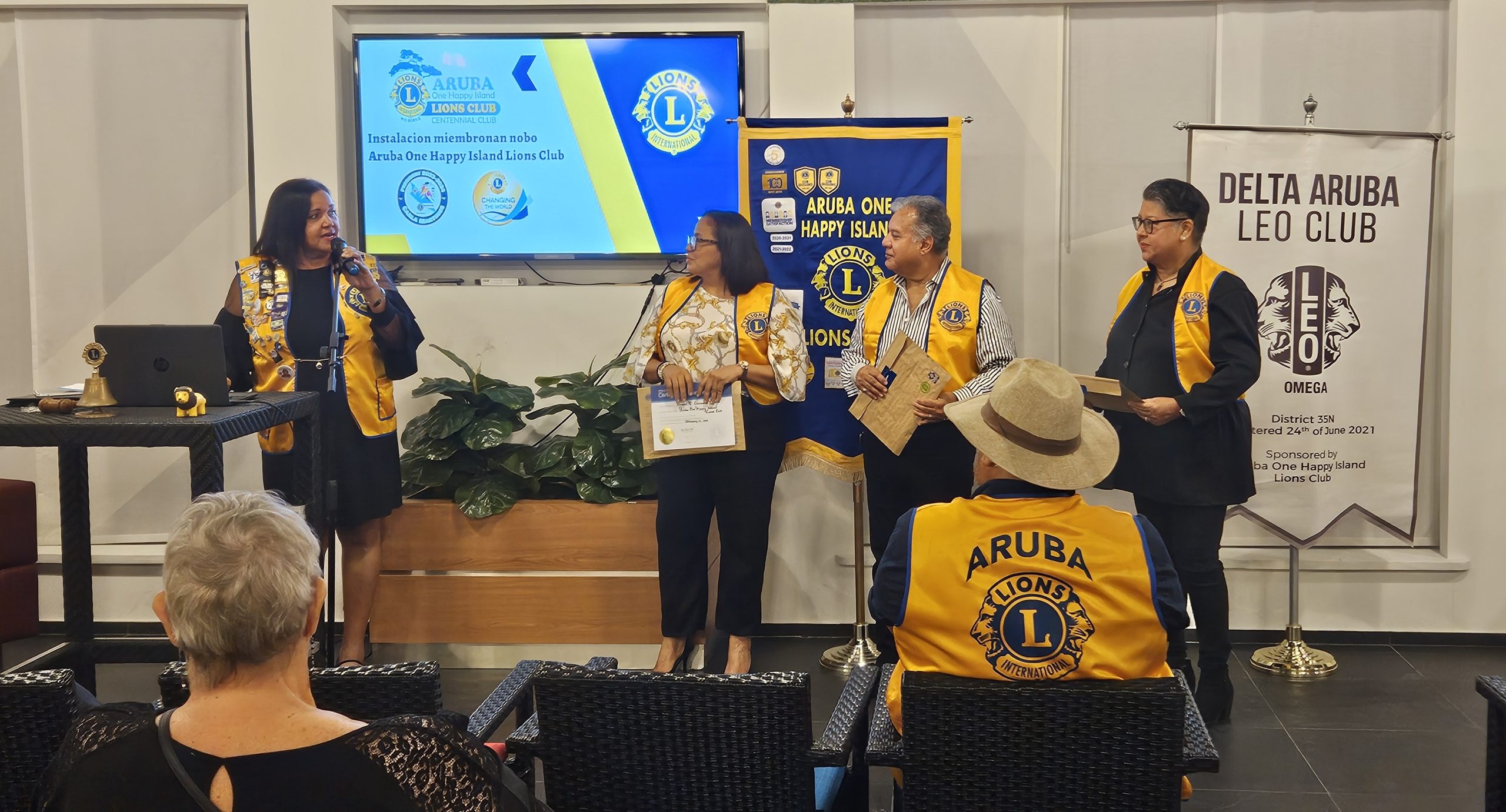 Aruba One Happy Island Lions Club A Huramenta Tres Miembro Nobo Scaled