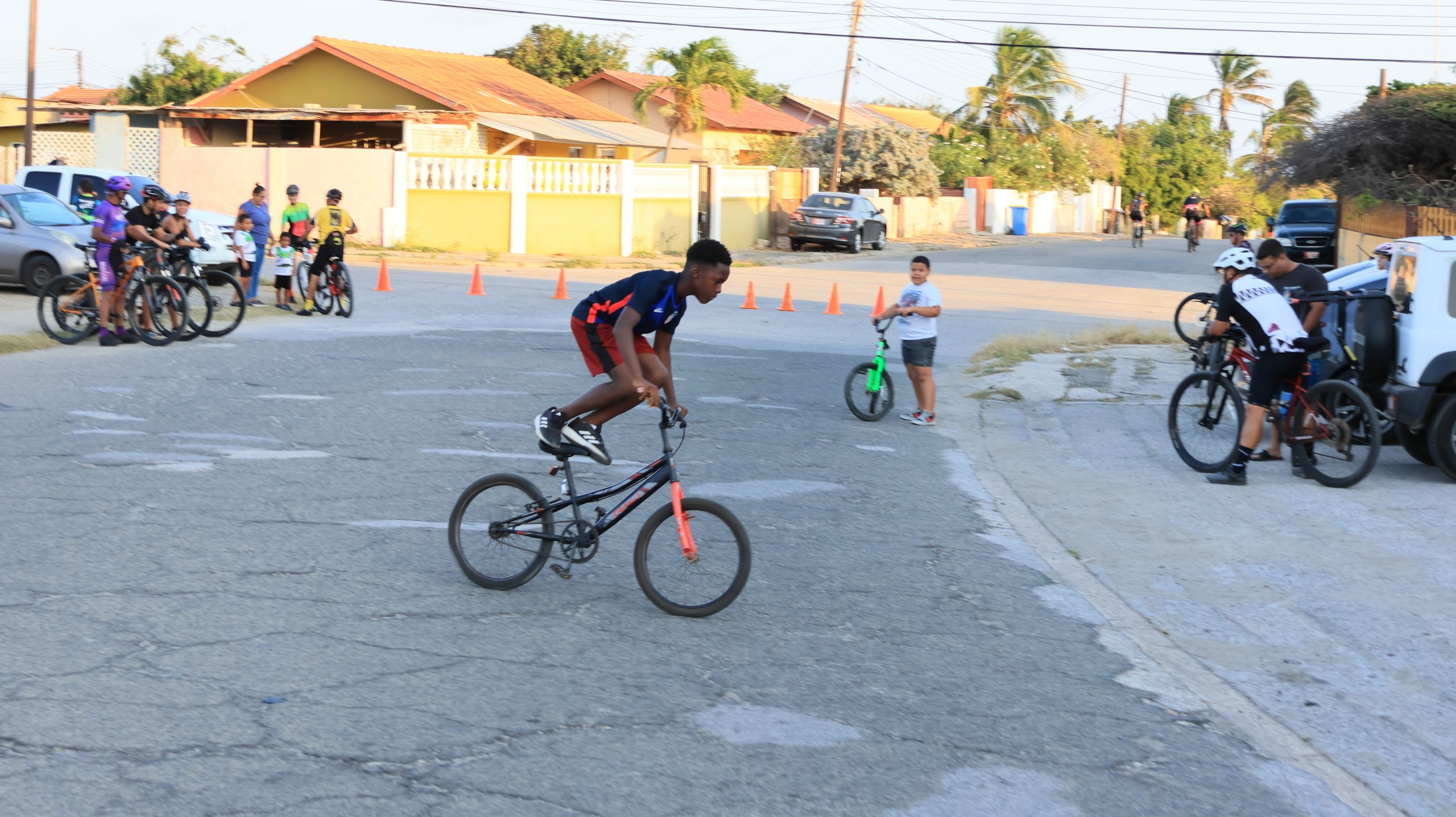 Exitoso Full Moon Bike Tour Di Ibisa Sportcentrum San Nicolas33 Scaled