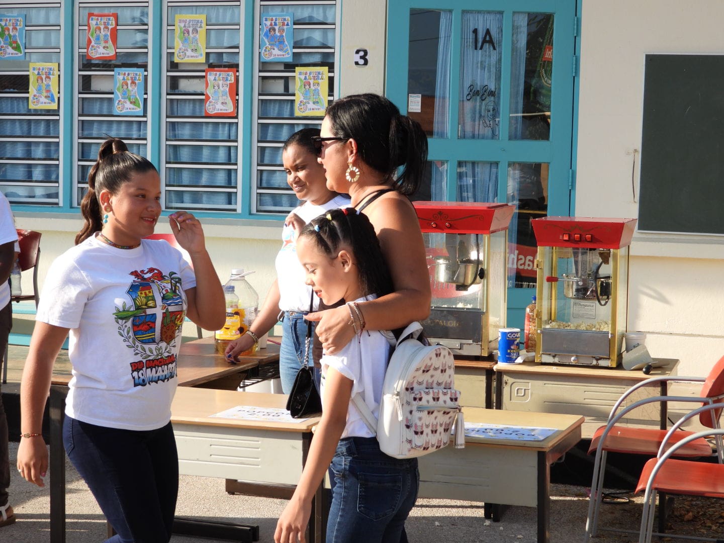 Colegio Sagrado Curason A Celebra Dia Di Himno Y Bandera Cu Un Ambiente Unico 3