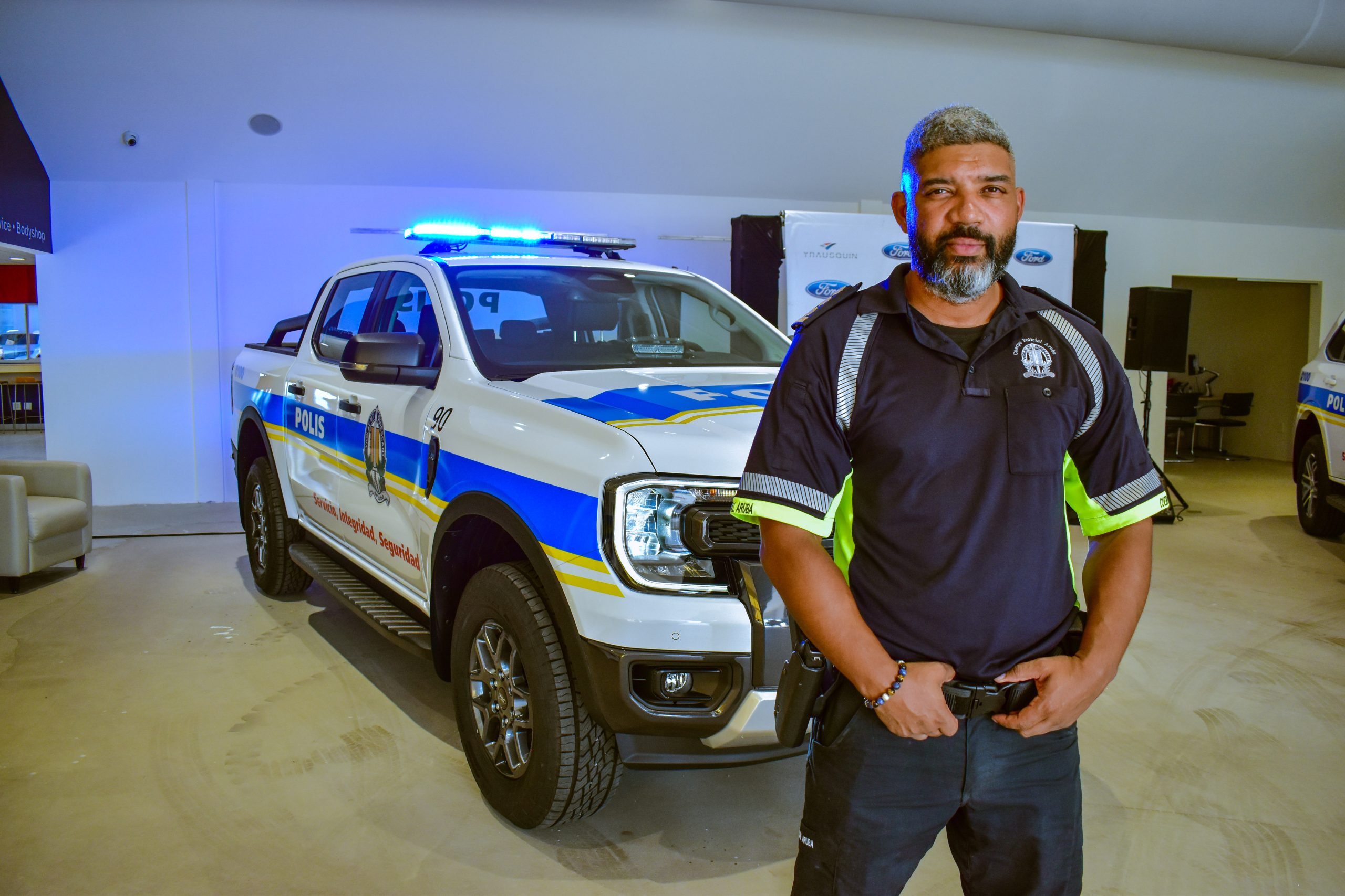 Patruya Policial Ford Everest Y Ranger Ta Cla Pa Subi Caminda Scaled