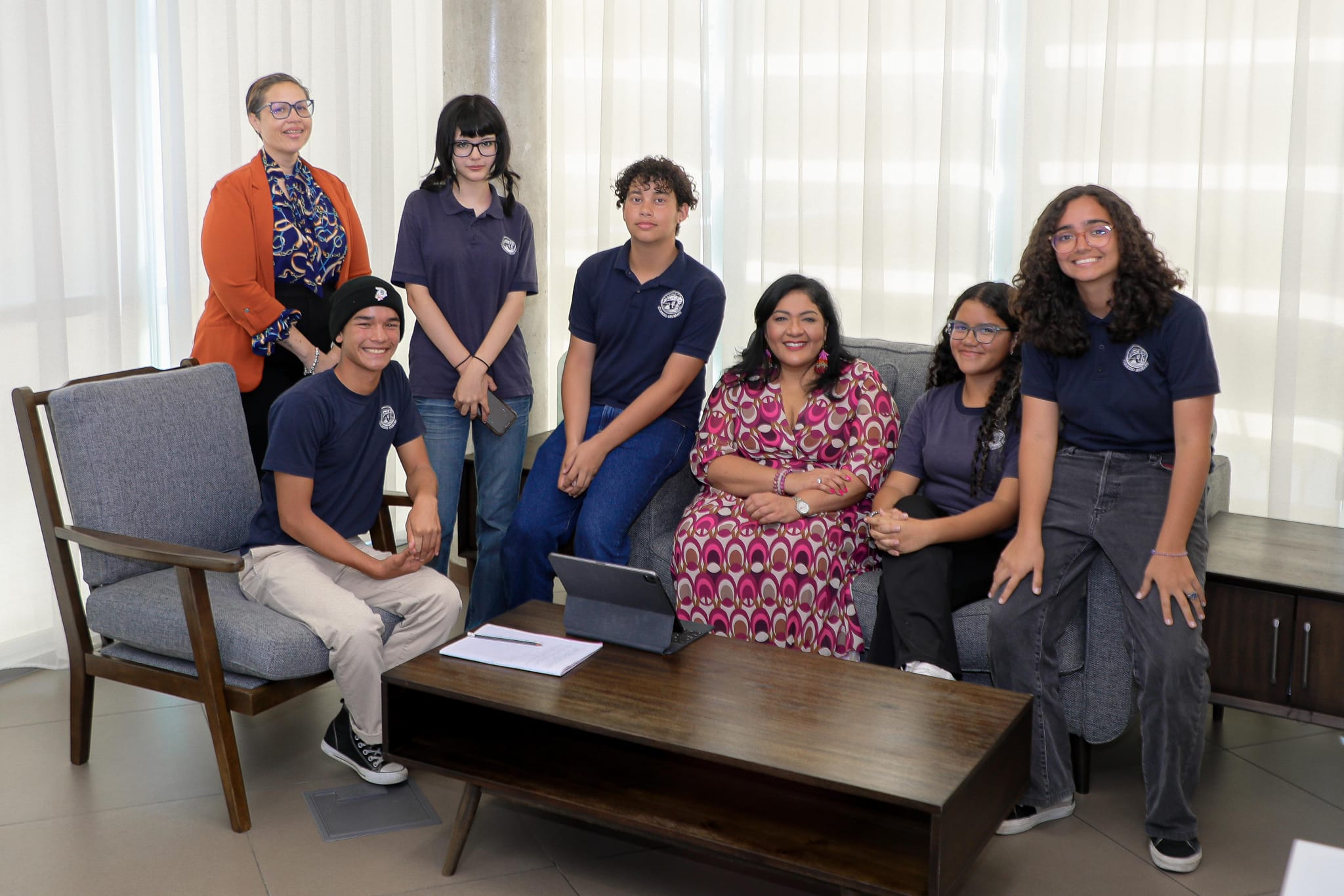 Studiantenan Di Colegio Arubano Havo 1