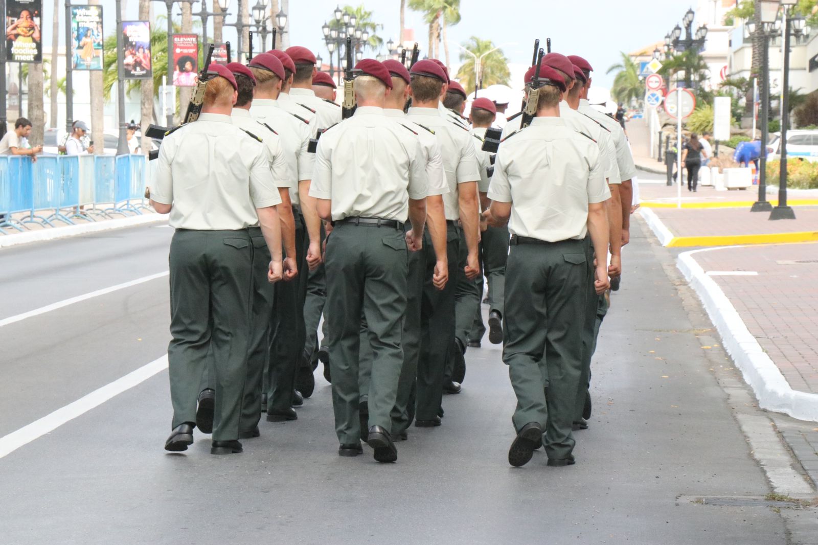 Gobernador Di Aruba 12